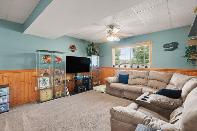7643 385th Street, North Branch, MN 55056