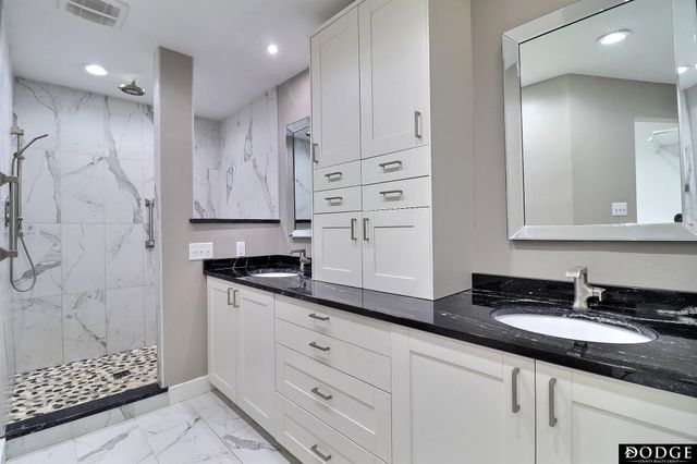 1915 N Nye Drive N, Fremont, NE 68025