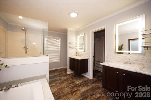 5406 Wrenn Drive, Denver, NC 28037