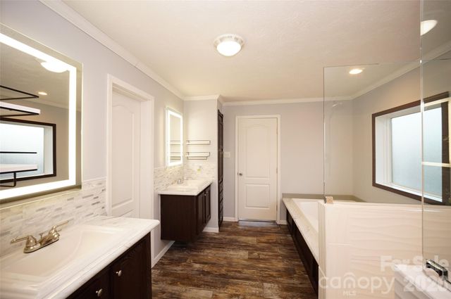 5406 Wrenn Drive, Denver, NC 28037