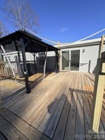 5406 Wrenn Drive, Denver, NC 28037