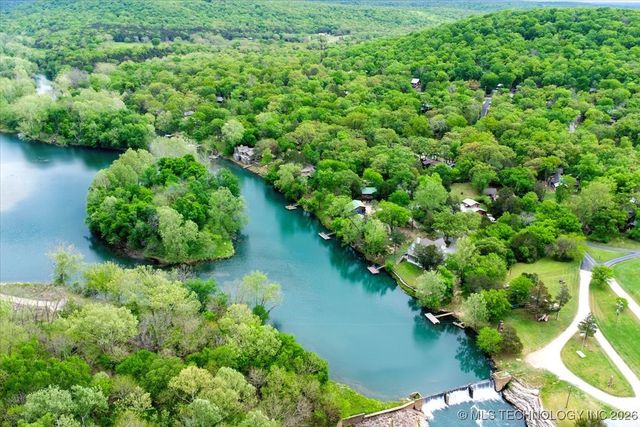 58 Oak Street, Locust Grove, OK 74352