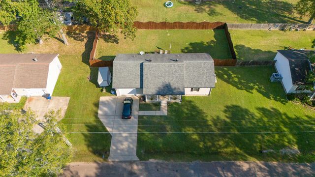165 CROMWELL ST, Savannah, TN 38372