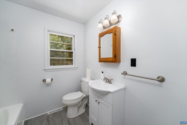 2870 SHORT ROCK RD, Barboursville, VA 22923
