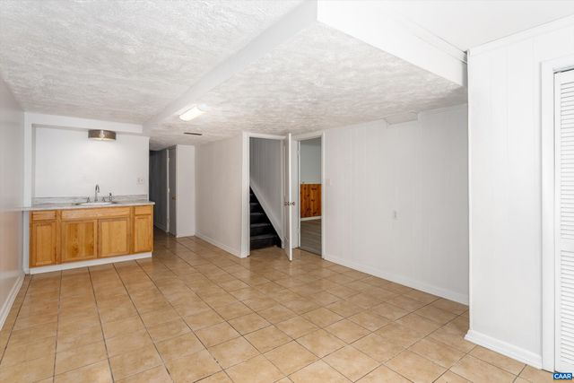 2870 SHORT ROCK RD, Barboursville, VA 22923
