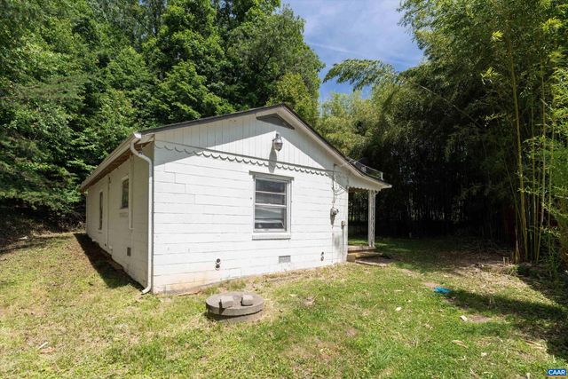 2870 SHORT ROCK RD, Barboursville, VA 22923