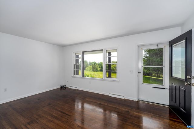 2870 SHORT ROCK RD, Barboursville, VA 22923