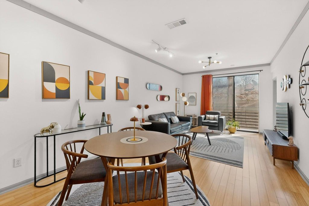 4111 Gilbert Avenue 108, Dallas, TX 75219