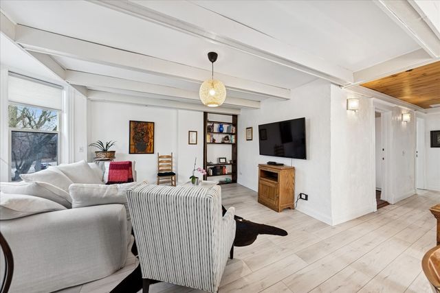 2720 Edina Boulevard, Zion, IL 60099