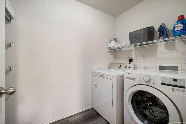 8111 Running Hollow, Selma, TX 78154