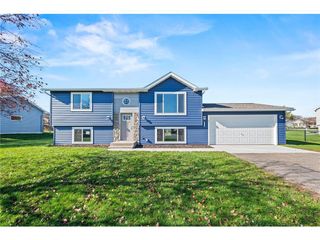 1110 Eulaine Circle, Hammond, WI 54015