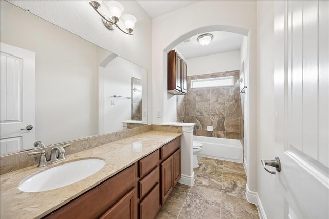 315 Westwood Drive, League City, TX 77573