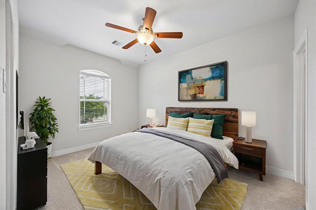 315 Westwood Drive, League City, TX 77573