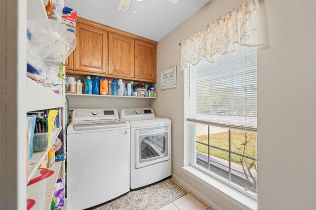 4 Hickory Lane, Dayton, TX 77535