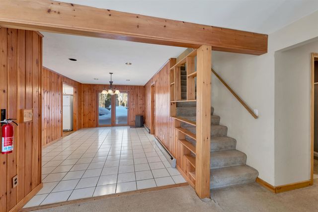 5 Circle Point Road, Sanbornton, NH 03269