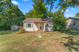 542 Spencer Ave, Gallatin, TN 37066