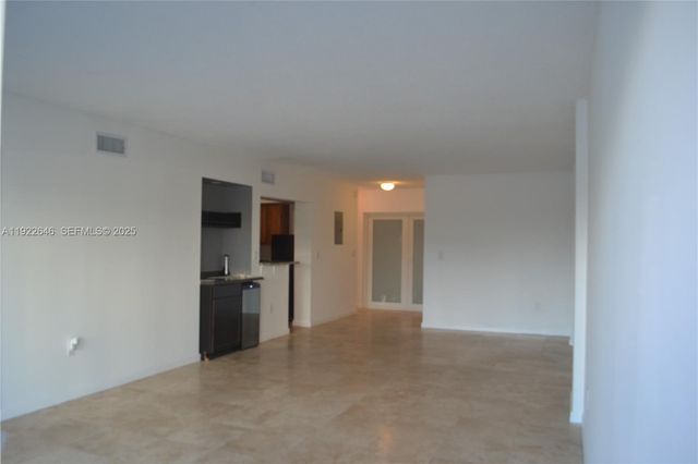 2455 Flamingo Dr 201, Miami Beach, FL 33140