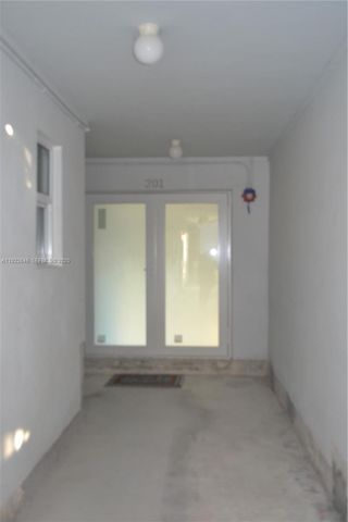 2455 Flamingo Dr 201, Miami Beach, FL 33140