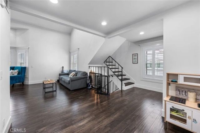 9035 Stacie 7, Anaheim, CA 92804