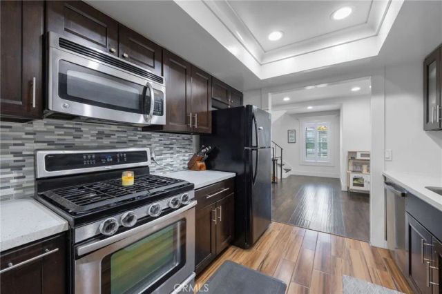 9035 Stacie 7, Anaheim, CA 92804