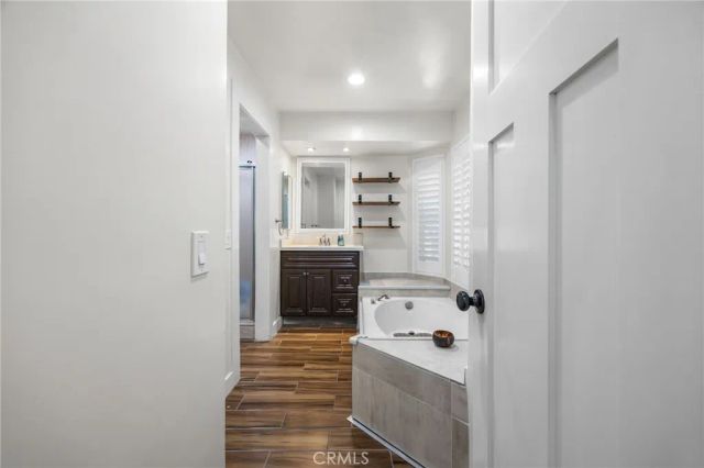 9035 Stacie 7, Anaheim, CA 92804