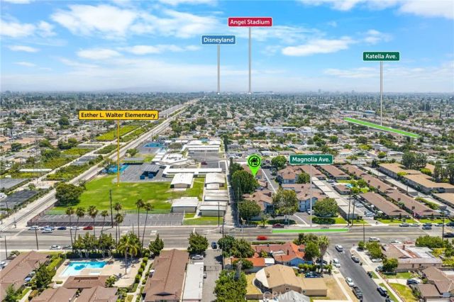 9035 Stacie 7, Anaheim, CA 92804