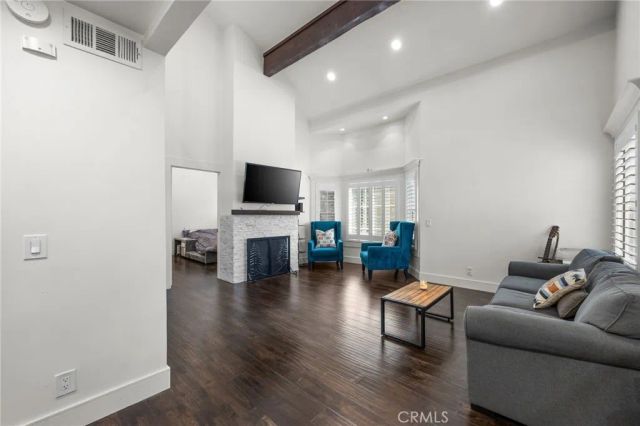 9035 Stacie 7, Anaheim, CA 92804
