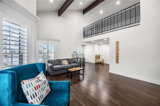 9035 Stacie 7, Anaheim, CA 92804