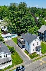 30 Cherry St, Northampton, MA 01060