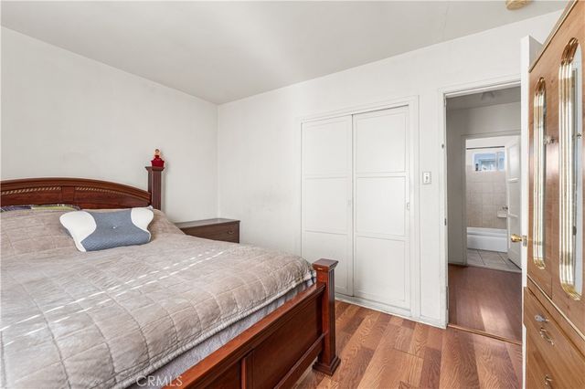 5431 Cartwright, North Hollywood, CA 91601