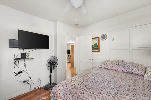 5431 Cartwright, North Hollywood, CA 91601