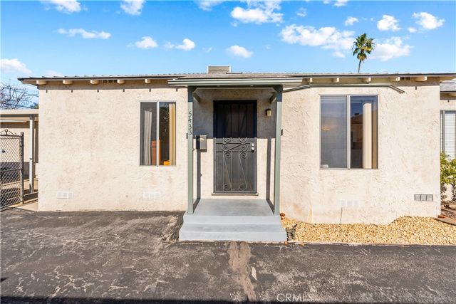 5431 Cartwright, North Hollywood, CA 91601