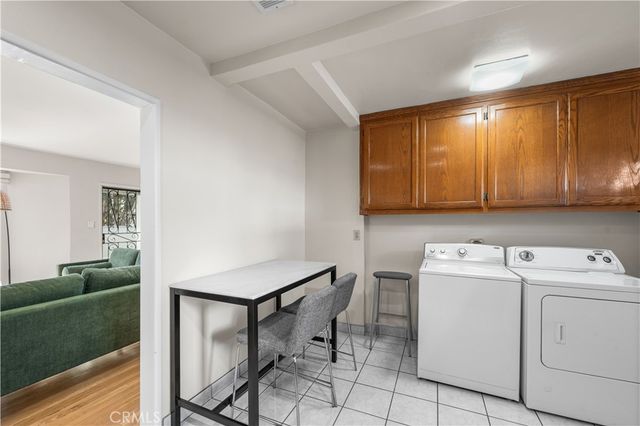 5431 Cartwright, North Hollywood, CA 91601