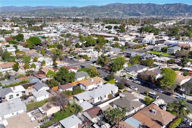 5431 Cartwright, North Hollywood, CA 91601