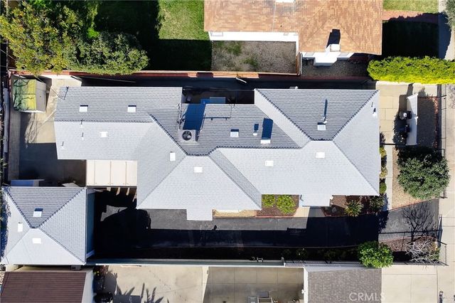 5431 Cartwright, North Hollywood, CA 91601