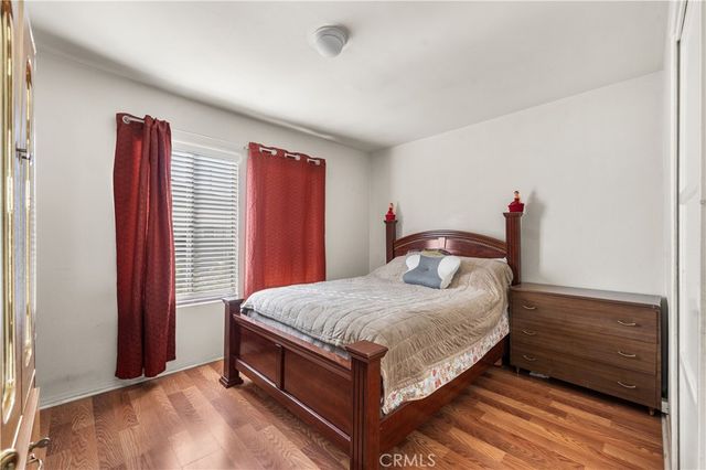 5431 Cartwright, North Hollywood, CA 91601