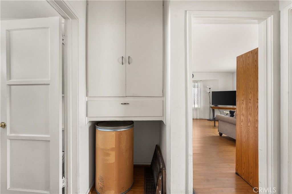 Image 13 of property listing at 5431 Cartwright, North Hollywood, CA 91601