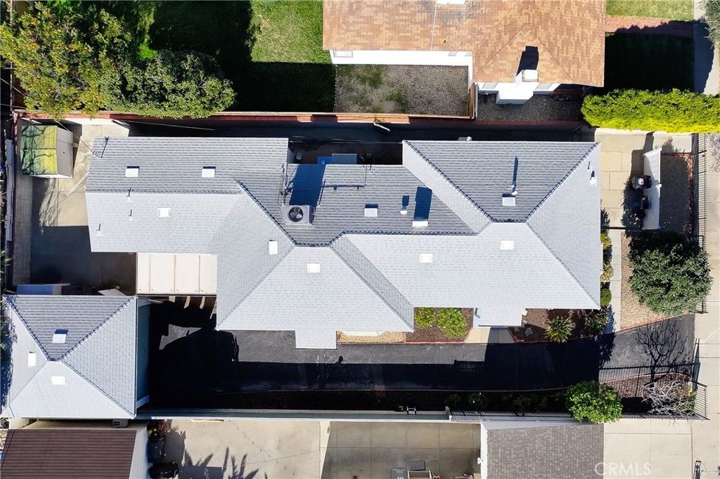 Image 53 of property listing at 5431 Cartwright, North Hollywood, CA 91601