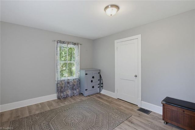 2921 Bittersweet Road, Winston-salem, NC 27106