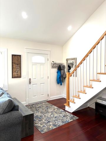 5702 S Park Avenue, Hinsdale, IL 60521