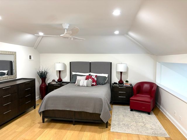 5702 S Park Avenue, Hinsdale, IL 60521