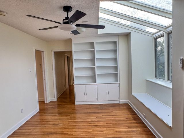 1345 HICKORY RIDGE CV, Memphis, TN 38116