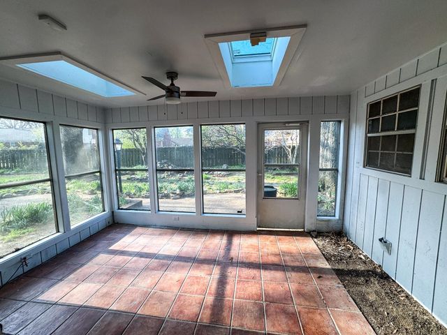 1345 HICKORY RIDGE CV, Memphis, TN 38116