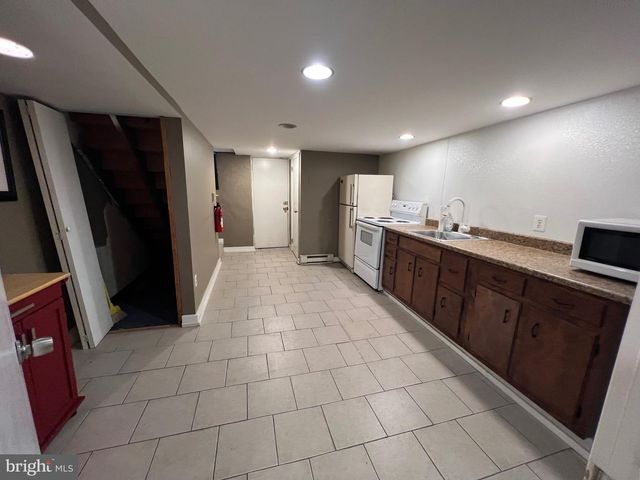 7057 FRANKFORD AVE, Philadelphia, PA 19135