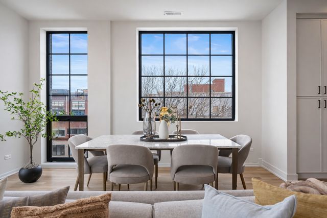 2129 N Damen Avenue 3S, Chicago, IL 60647