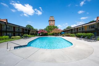 807 W Trinity Avenue 232, Durham, NC 27701