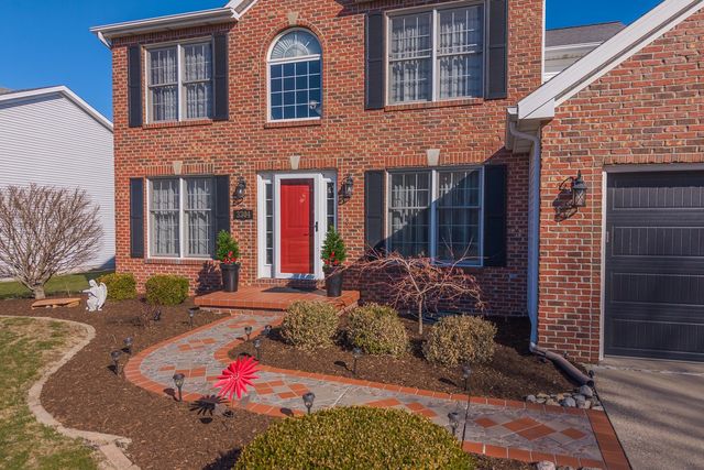 3304 Barrington Road, Bloomington, IL 61704