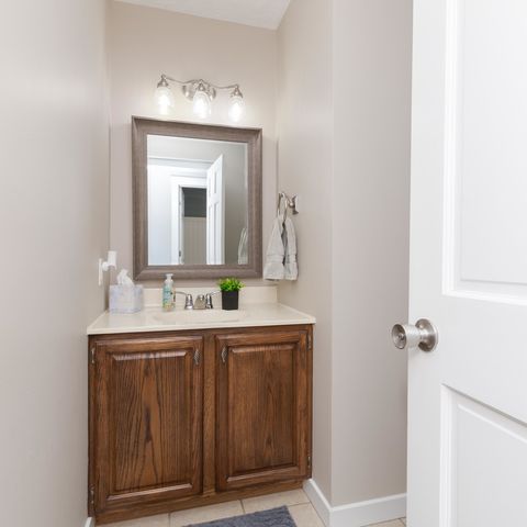 3304 Barrington Road, Bloomington, IL 61704