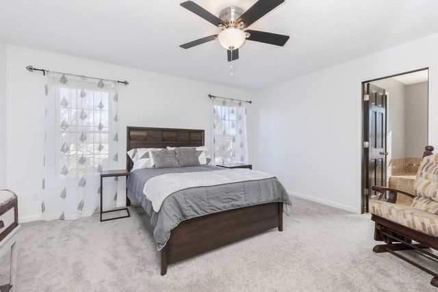 3304 Barrington Road, Bloomington, IL 61704