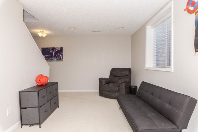 3304 Barrington Road, Bloomington, IL 61704